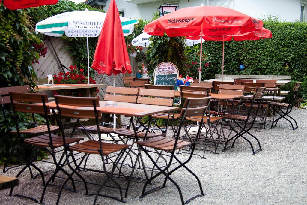 Landgasthof Pilsenhof Entenbraterei 헤헨도르프암필젠지 외부 사진